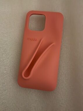 Rhode Sweet Pea Case Limited Edition iPhone 16 pro max